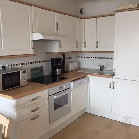 Bel 2 A 100m De La Avec Terrasse Et Parking, Ideal Pour Familles - Fr-1-236-121